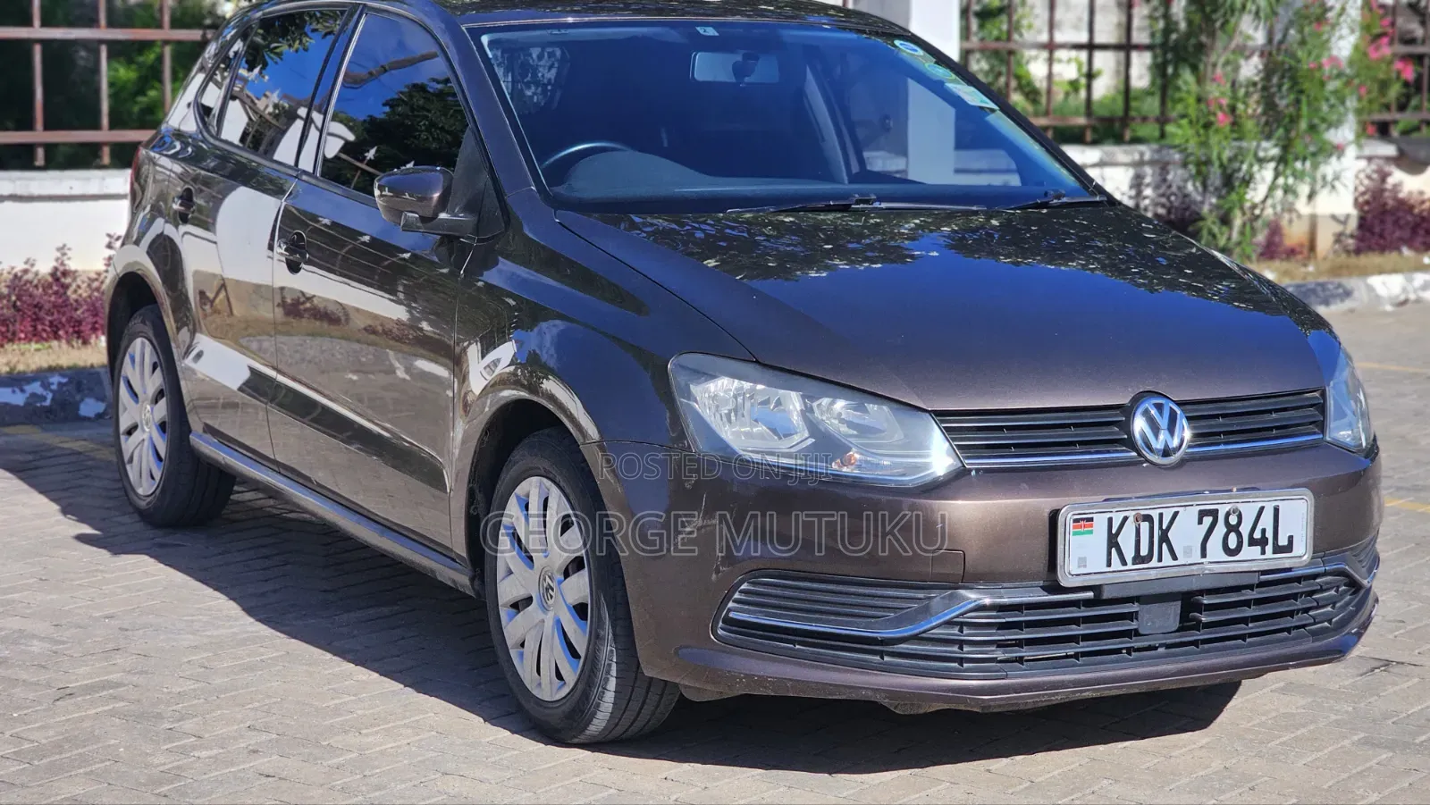Volkswagen Polo 2015 Brown