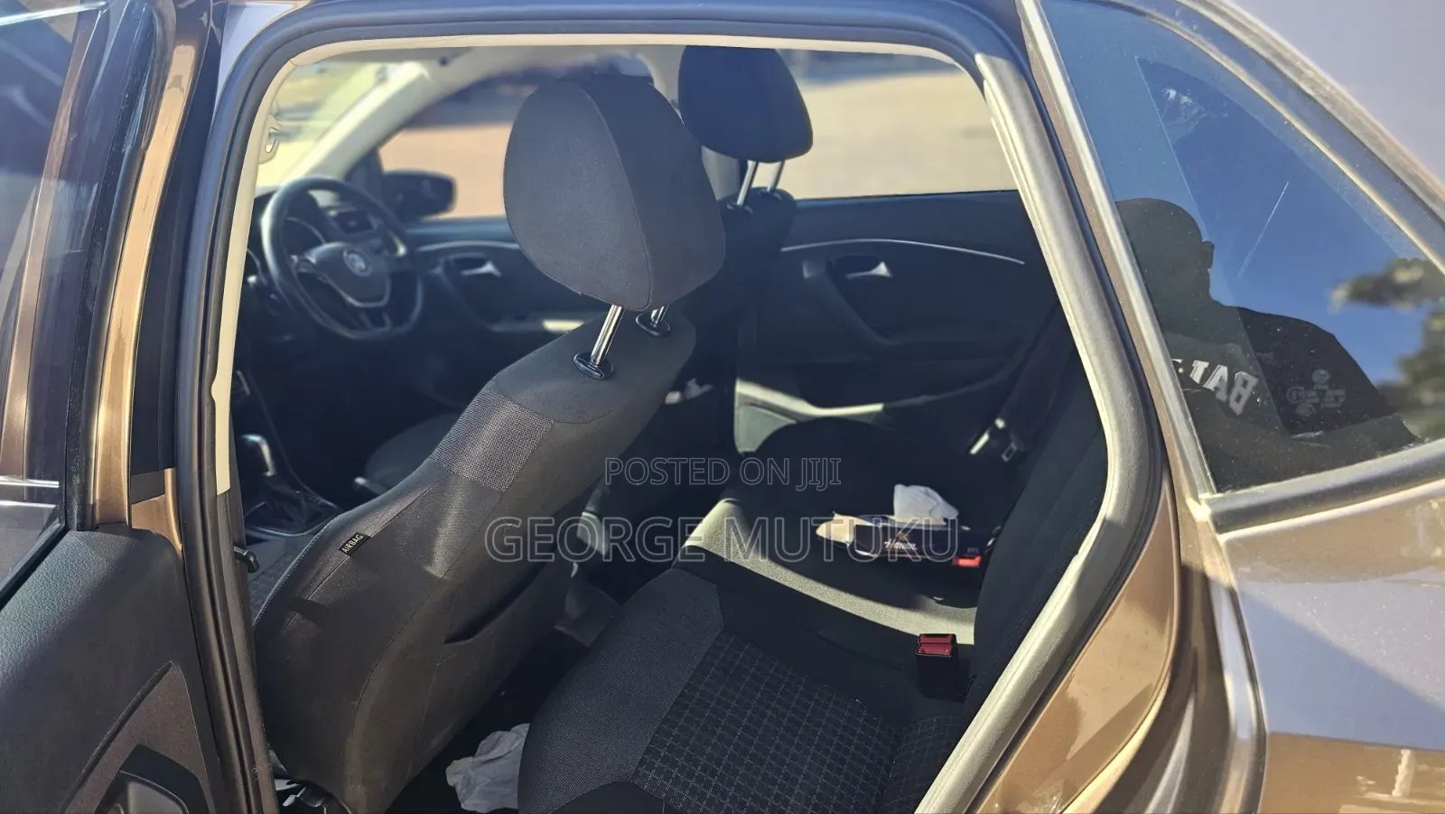 Volkswagen Polo 2015 Brown
