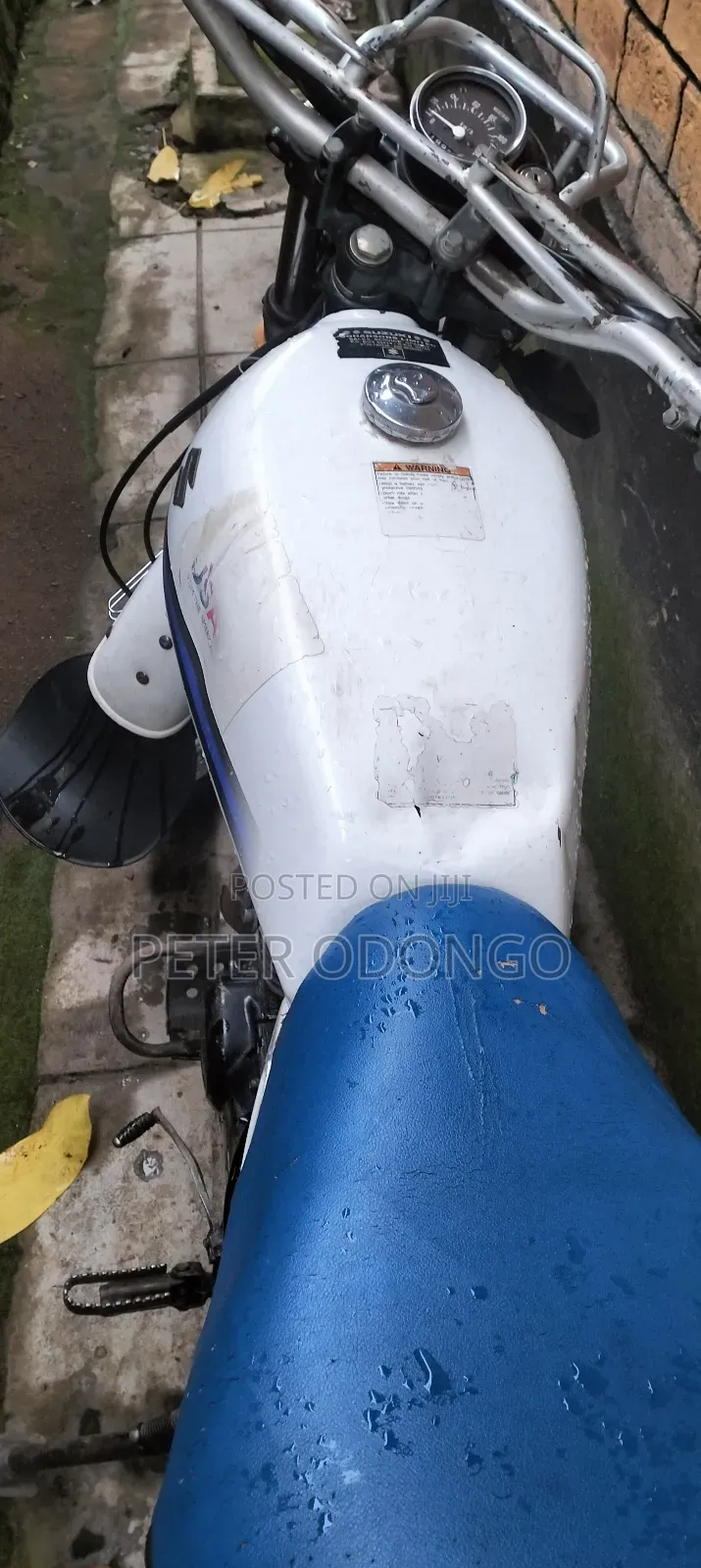 Suzuki 2011 White