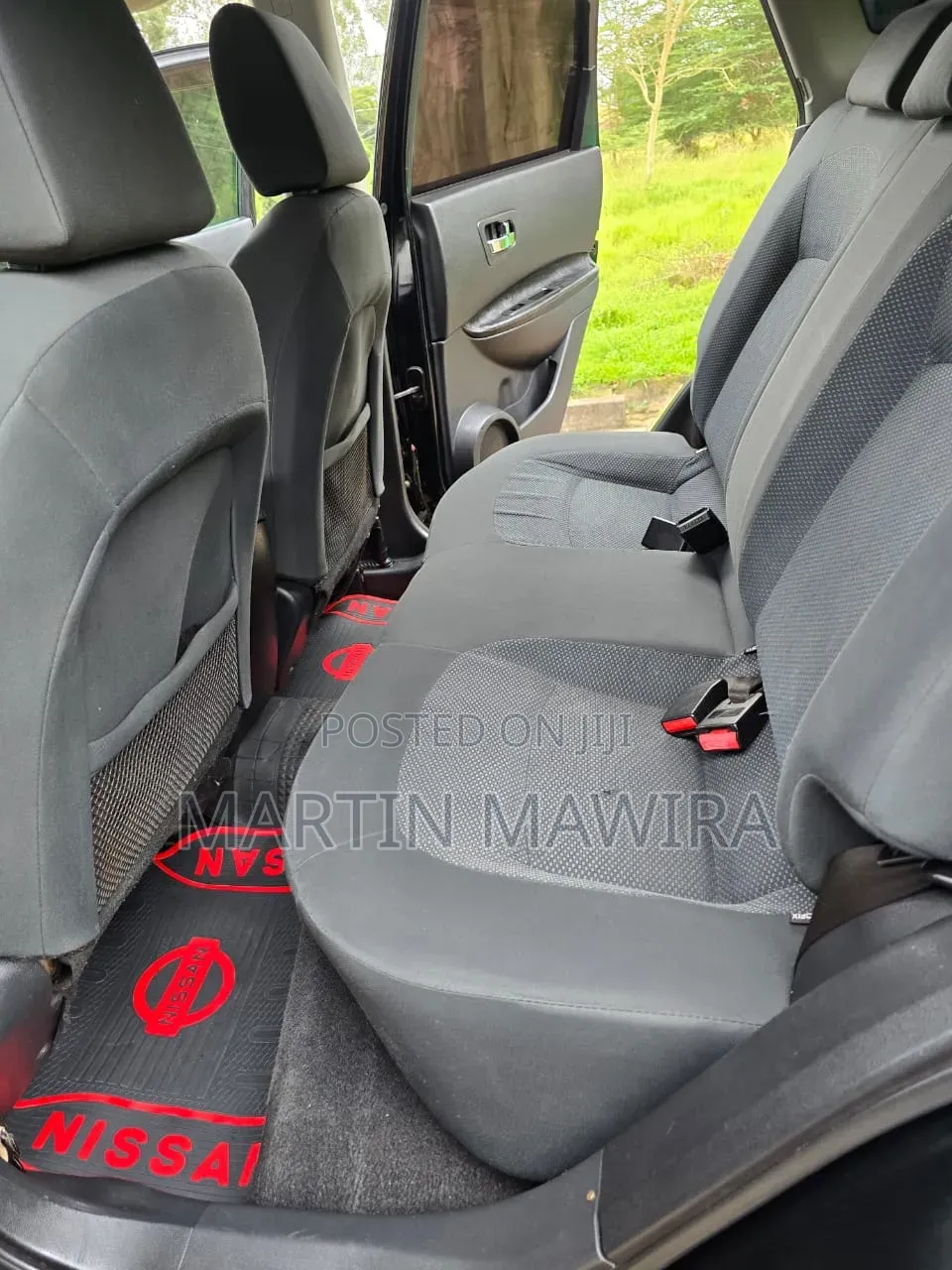 Nissan Dualis 2012 Black