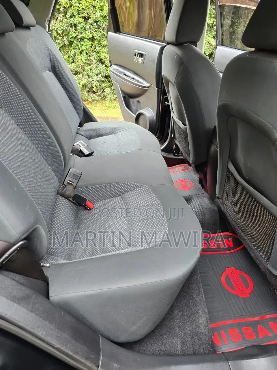 Nissan Dualis 2012 Black