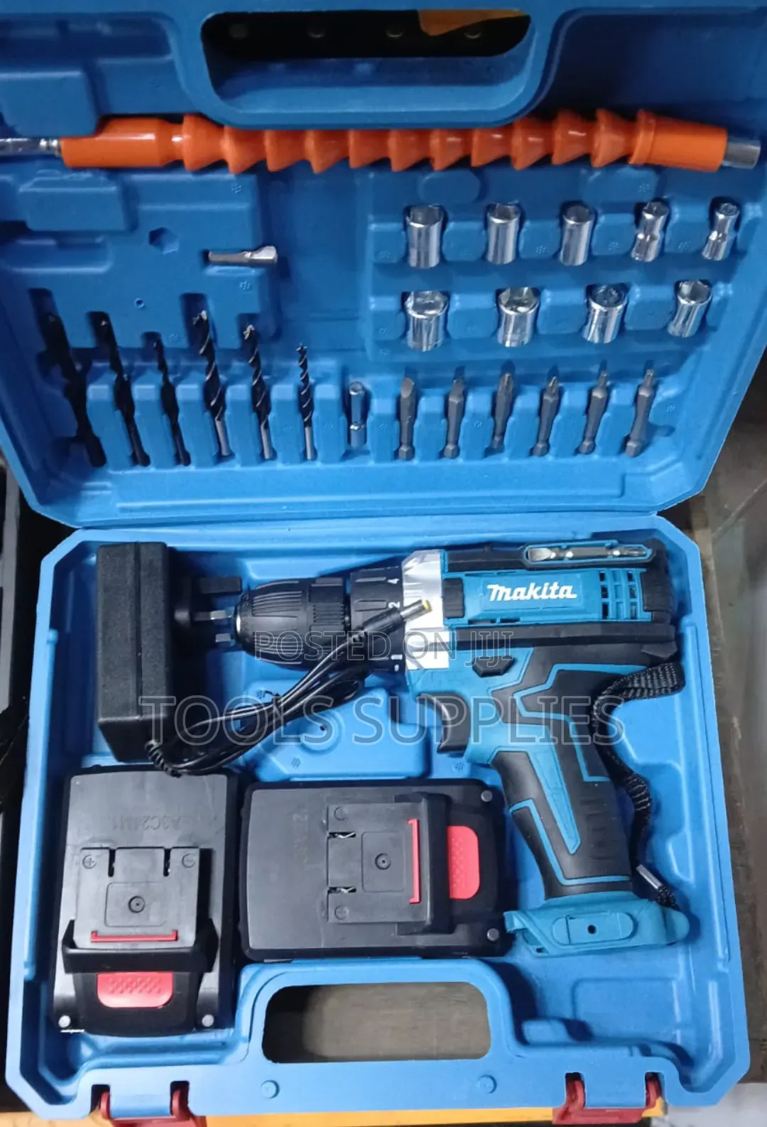 Cordless Drill/Makita Cordless Drill