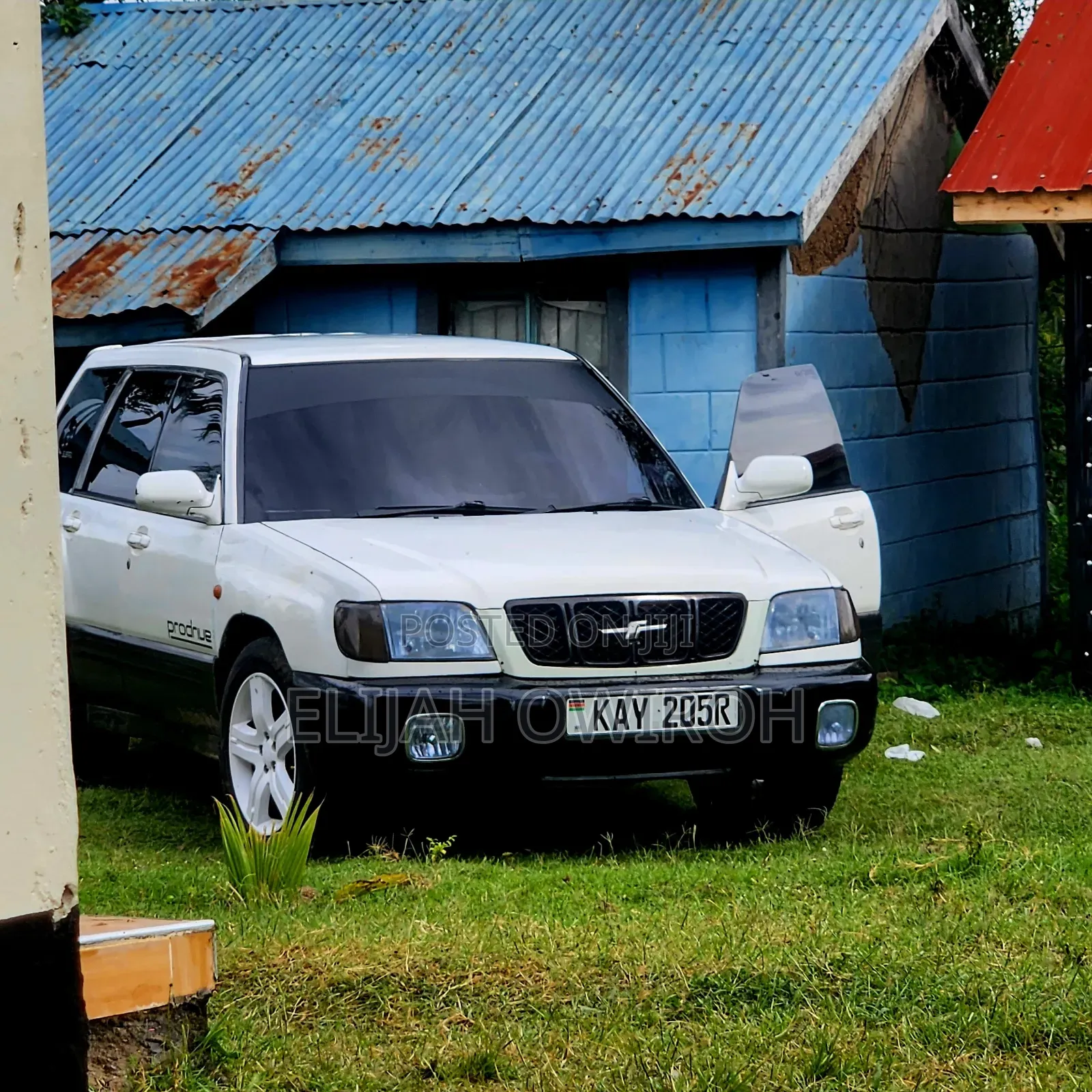 Subaru Forester 2.0 S Type A Automatic 2001 White