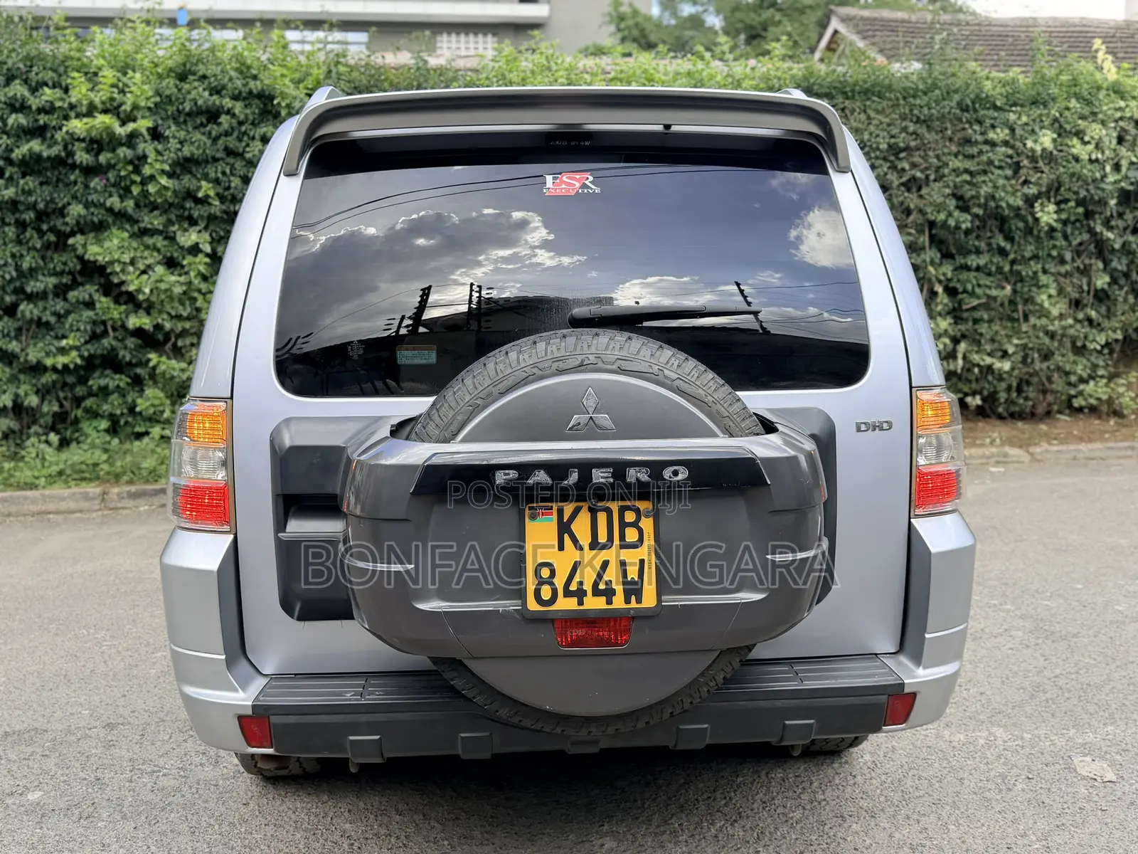 Mitsubishi Pajero V80 3.2 DI-D 2015 Silver