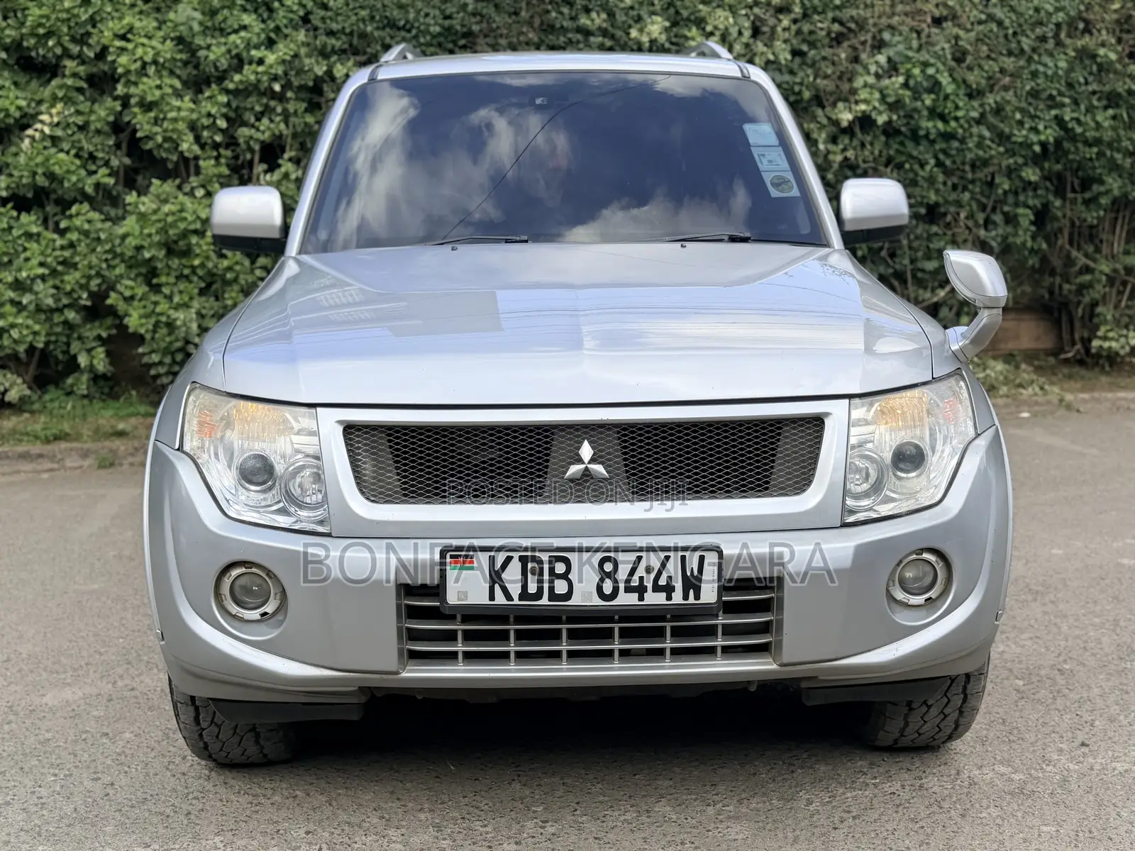 Mitsubishi Pajero V80 3.2 DI-D 2015 Silver