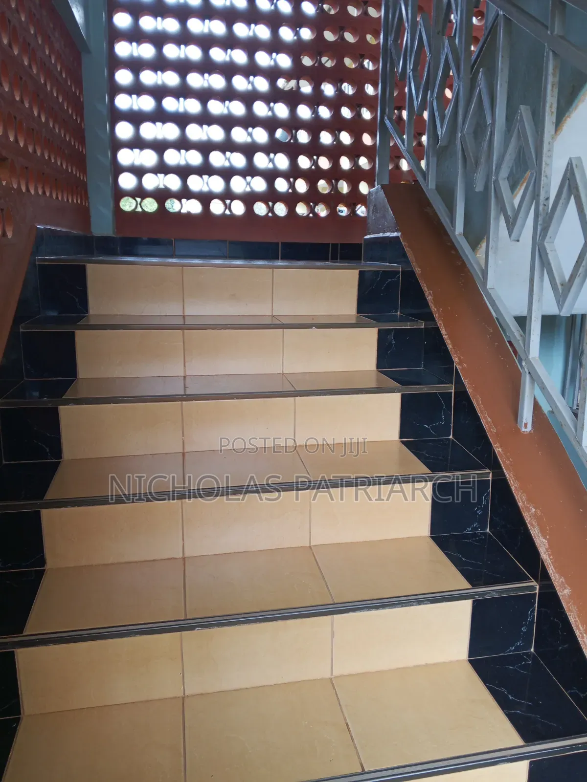 Mini Flat in Ebenezar, Junction for sale