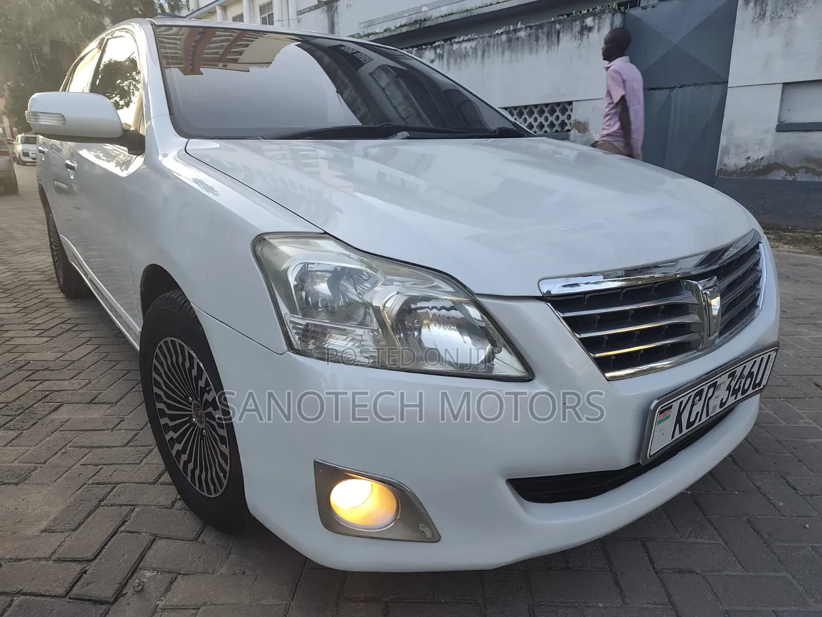 Toyota Premio 2011 White
