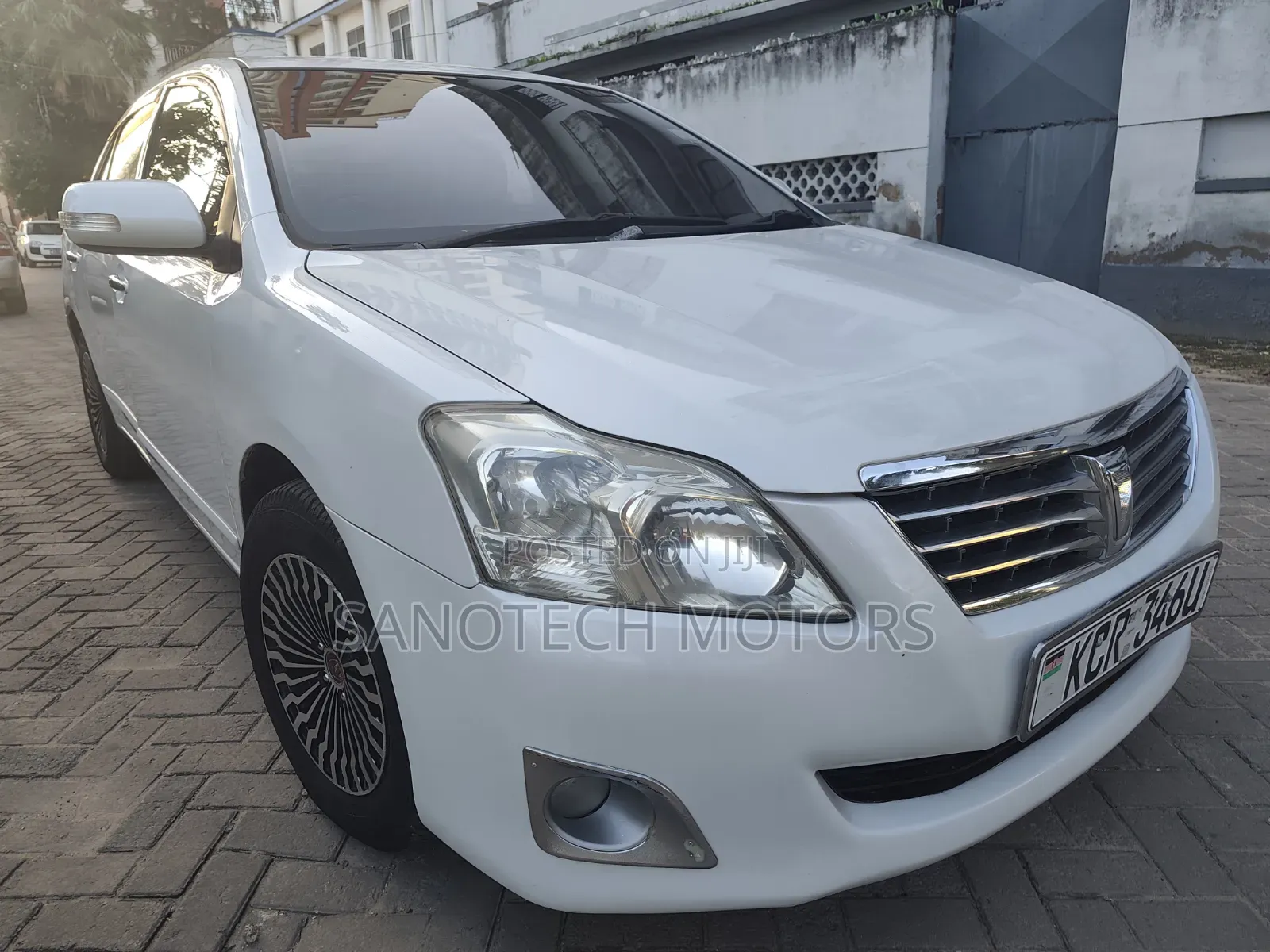 Toyota Premio 2011 White