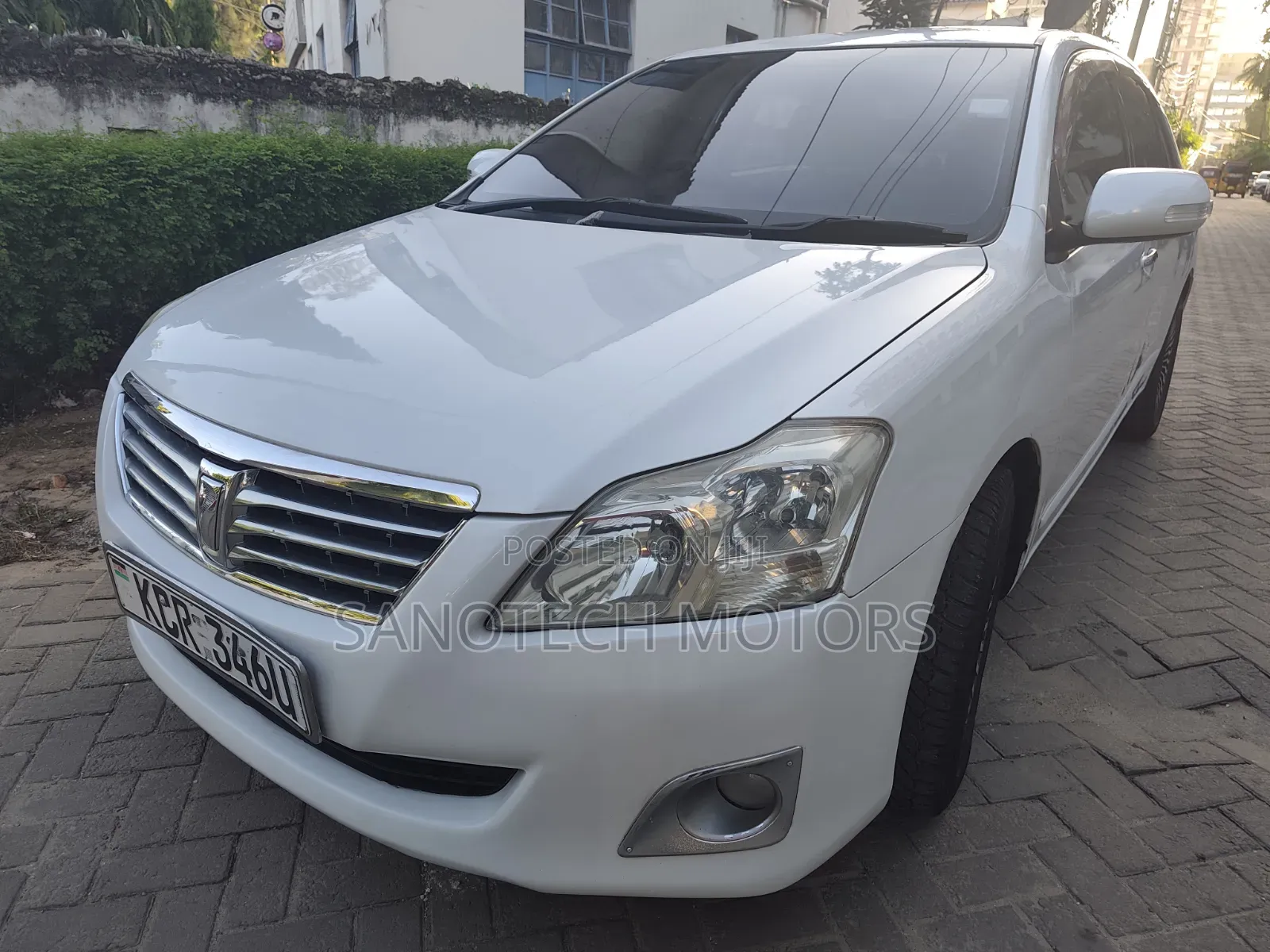 Toyota Premio 2011 White