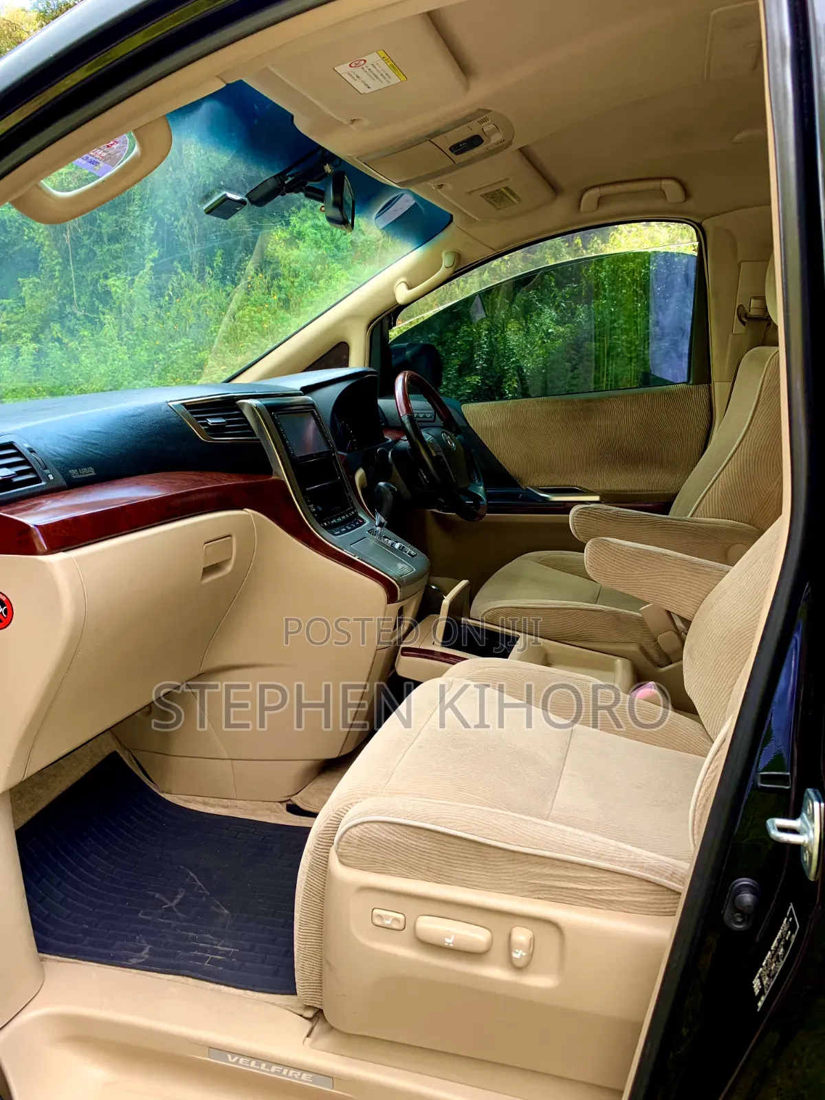 Toyota Alphard 2012 Black
