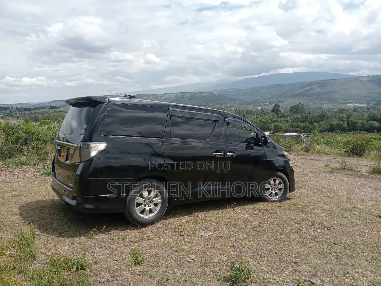 Toyota Alphard 2012 Black