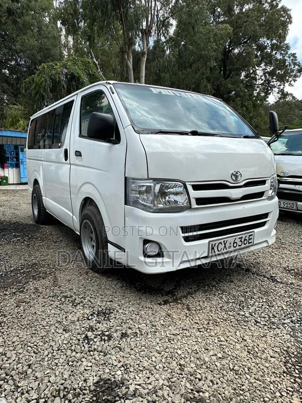 Toyota HiAce 2013 White - thumbnail 2