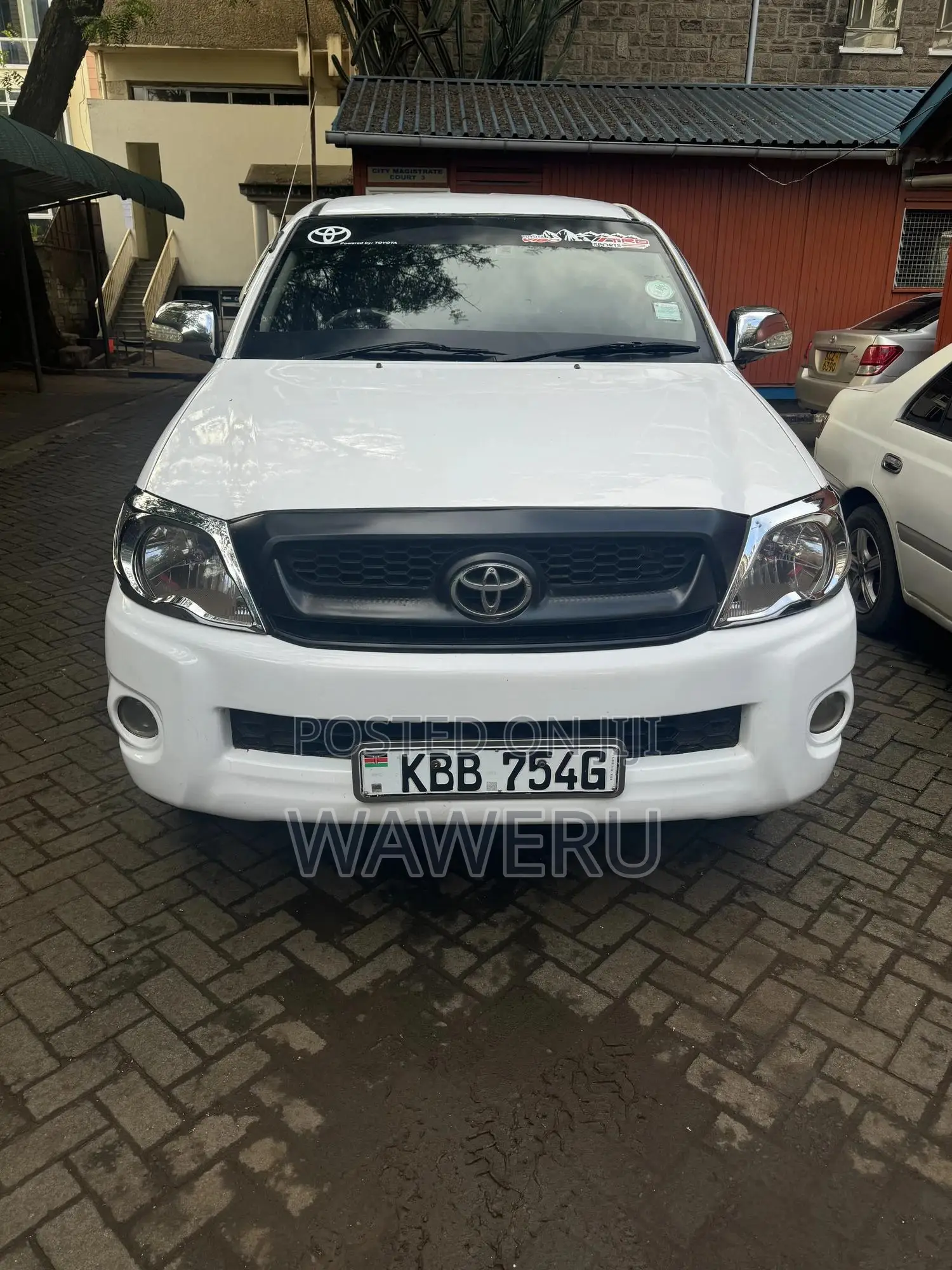 Toyota Hilux 2007 White