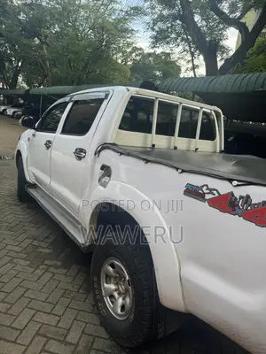 Toyota Hilux 2007 White