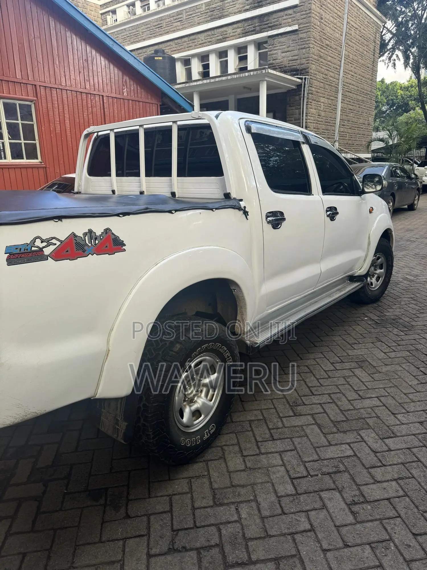 Toyota Hilux 2007 White