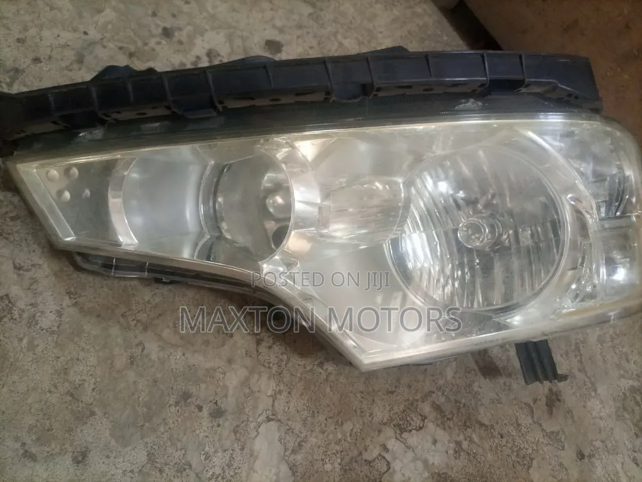 Honda Step Wagon Headlight