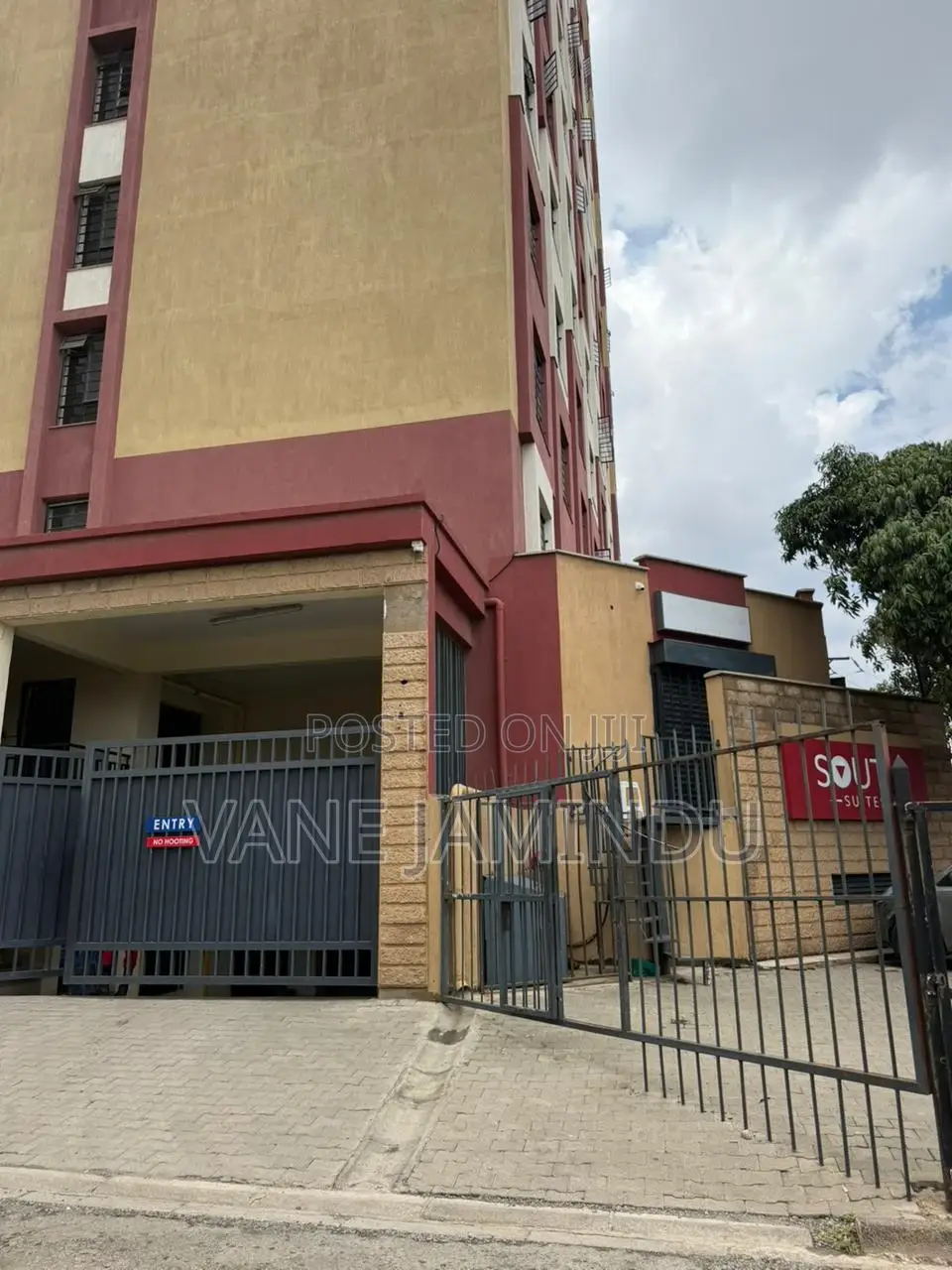Fully Furnished Studio in South B- South Suites Apartment
