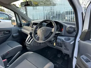 Nissan NV200 2019 White