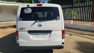 Nissan NV200 2019 White
