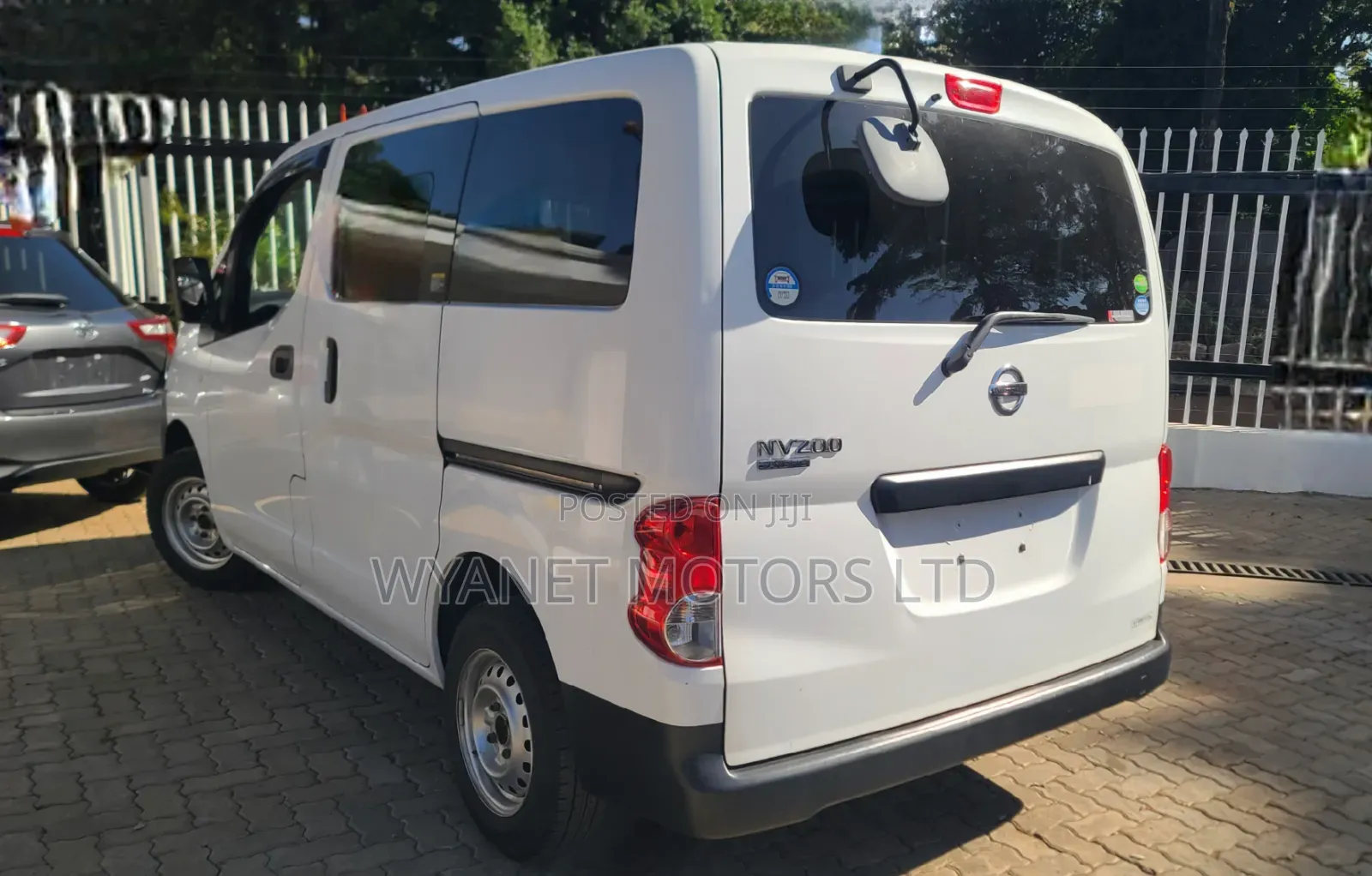 Nissan NV200 2019 White