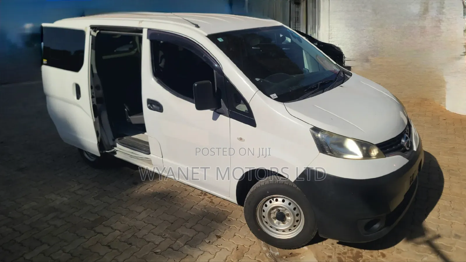 Nissan NV200 2019 White
