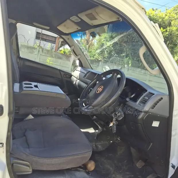 Toyota HiAce 2008 White - thumbnail 7