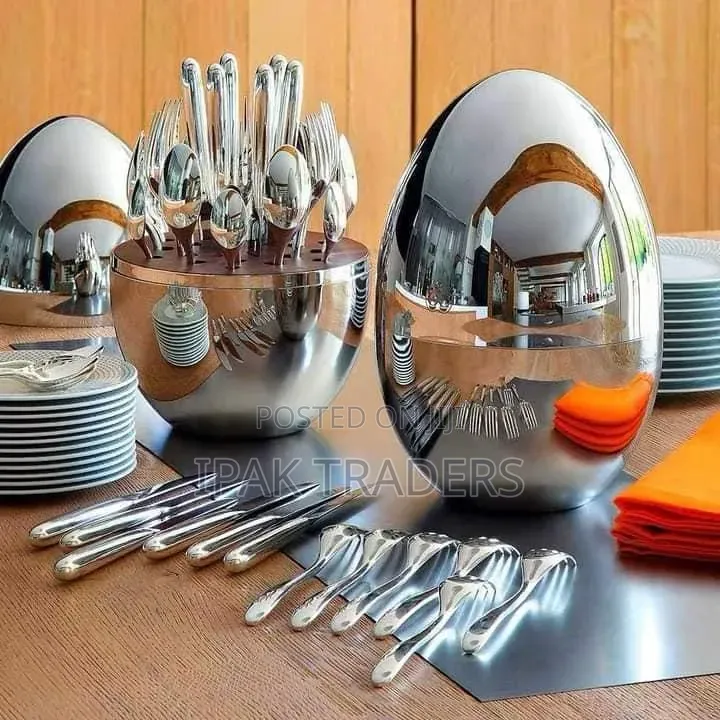 Silver Egg Shaped Spoons Set