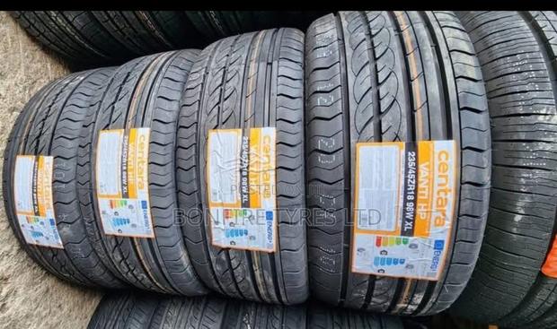 235/45r18 Centara