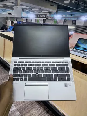 Laptop HP EliteBook 830 G7 16GB Intel Core i7 SSD 512GB