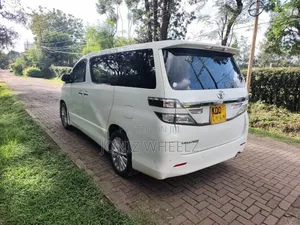 Toyota Vellfire 2012 White