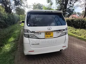 Toyota Vellfire 2012 White