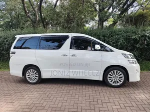 Toyota Vellfire 2012 White