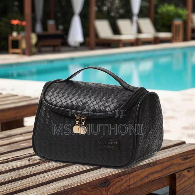 Soft Leather Cosmetics / Make Up Organizer - thumbnail 2