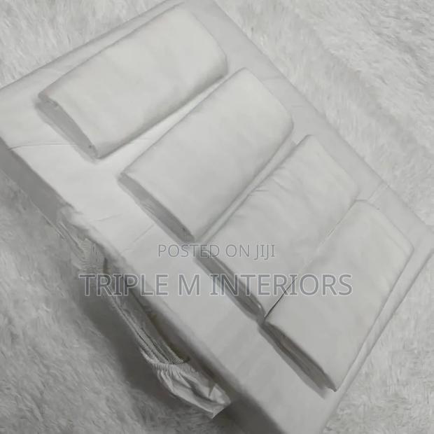 6pcs Fitted White Bedsheets