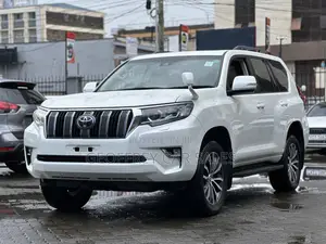 Toyota Land Cruiser Prado 2.7 2021 White