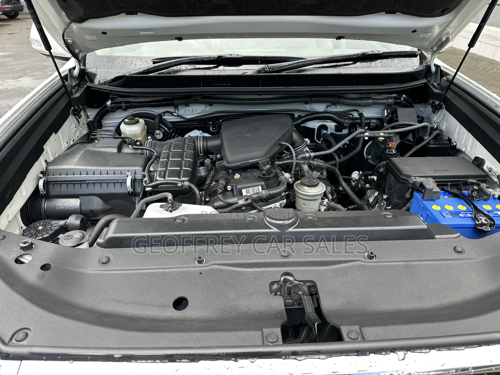 Toyota Land Cruiser Prado 2.7 2021 White