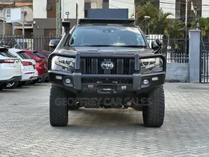 Toyota Land Cruiser Prado 2.8 2019 Black