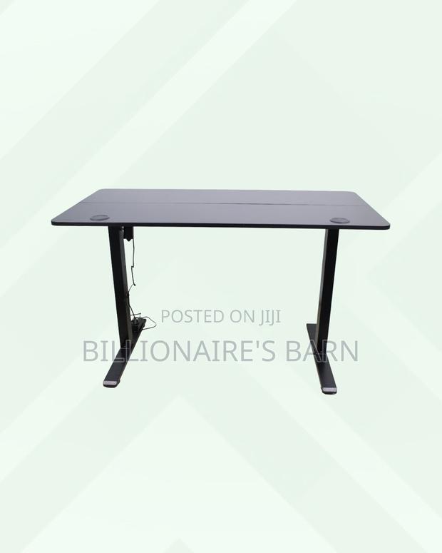 Transform Productivity Through This Desk Executive Sit-Stand Comfort - thumbnail 3