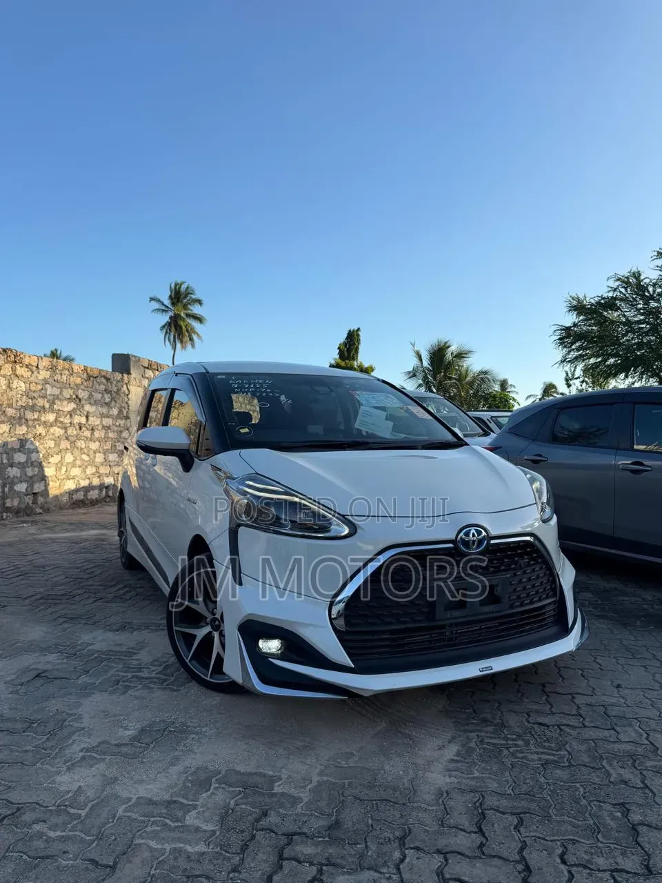 Toyota Sienta 2020 Pearl
