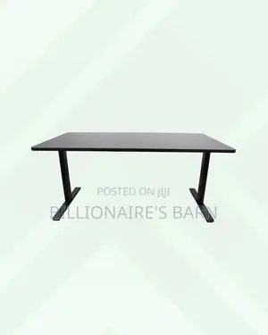 Transform Productivity Through This Desk Executive Sit-Stand Comfort