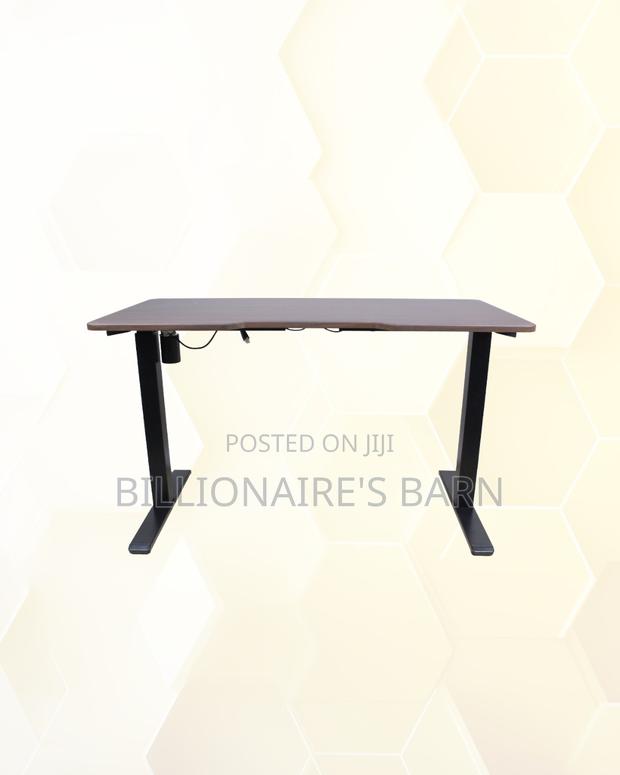 Transform Productivity Through This Desk Executive Sit-Stand Comfort - thumbnail 2