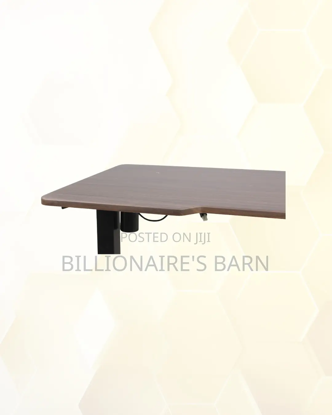Transform Productivity Through This Desk Executive Sit-Stand Comfort
