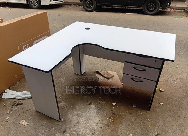 L-Shaped Office Study Table/Desk