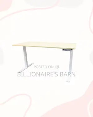 Refine Posture With a Desk Executive Sit-Stand Comfort for Hybrid