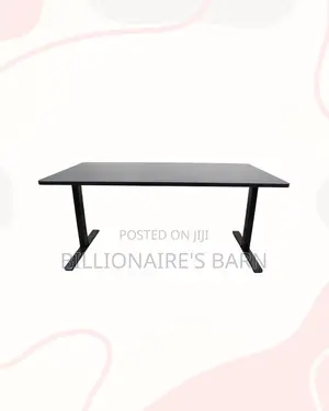 Refine Posture With a Desk Executive Sit-Stand Comfort for Hybrid