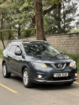 Nissan X-Trail 2.0 Petrol FWD 2014 Blue