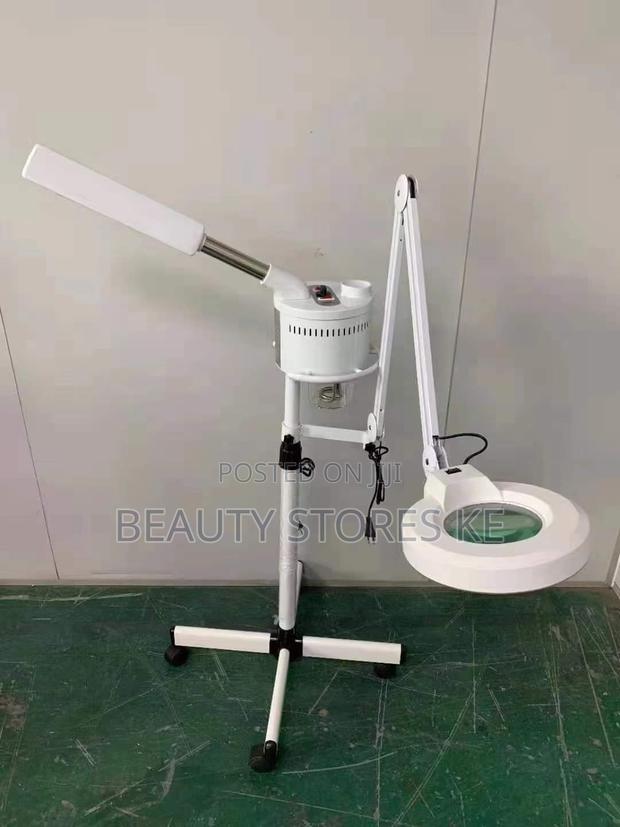 2 in 1 Facial Steamer With Magnifying Glass Lamp