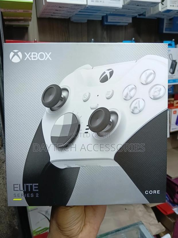 Xbox Wireless Gaming Controller Elite Series 2 Core.