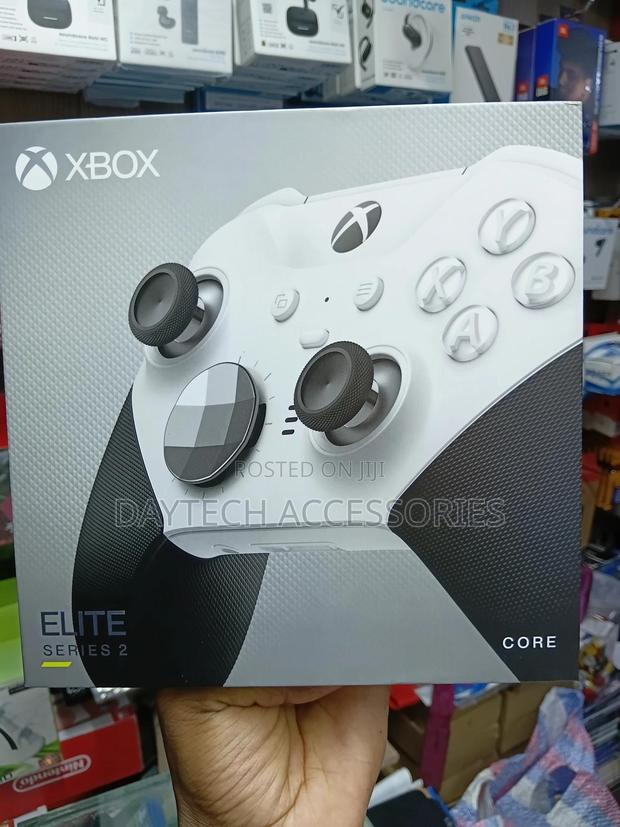 Xbox Wireless Gaming Controller Elite Series 2 Core. - thumbnail 2