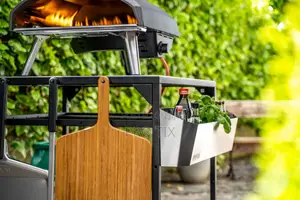 Grande Pizza Oven Charcoal + Stand + Thermometer Bundle